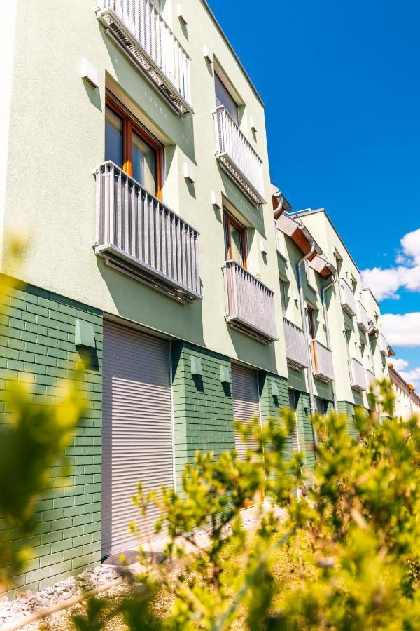 New Living City Appartement Bielefeld Buitenkant foto