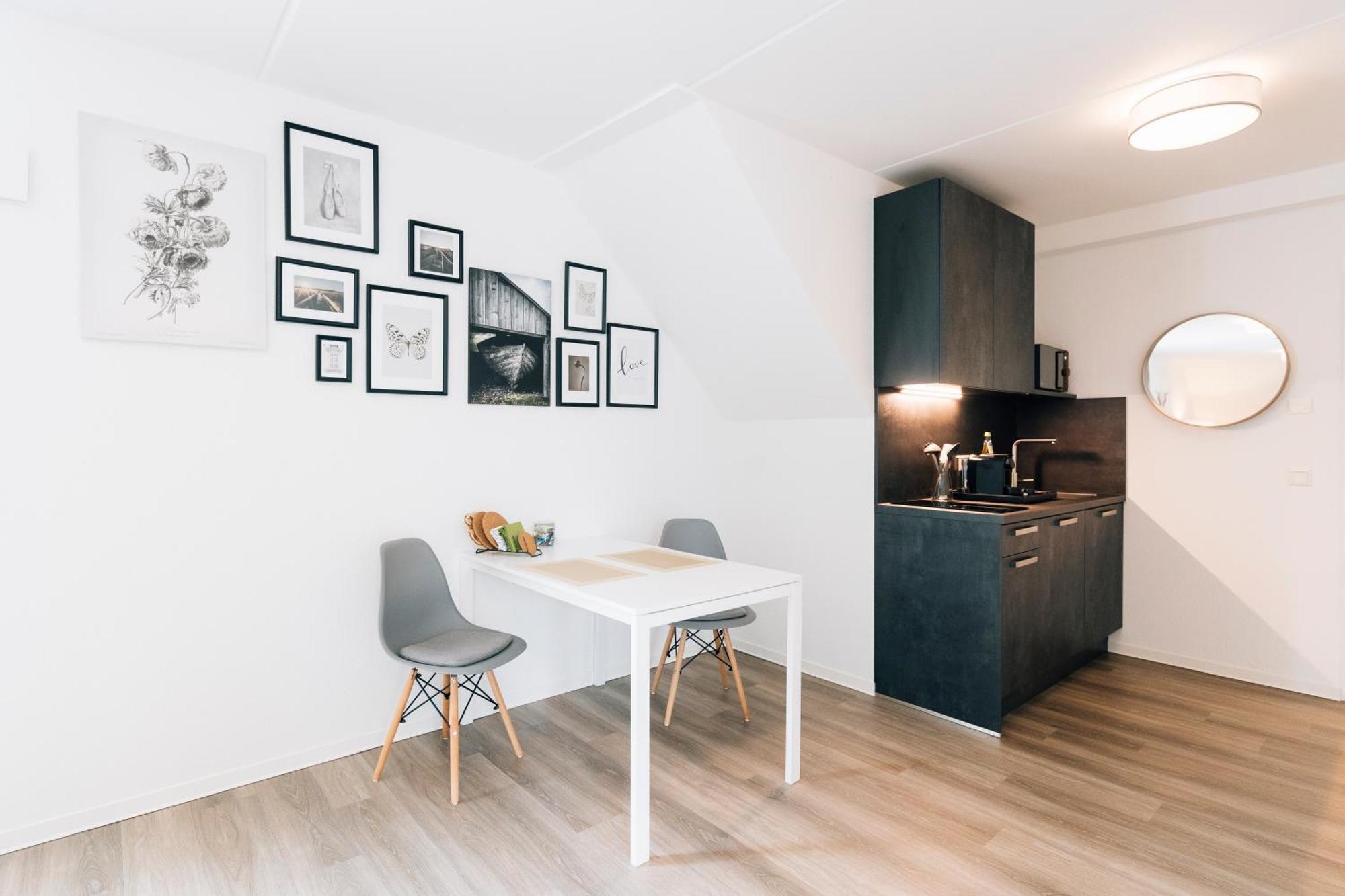New Living City Appartement Bielefeld Buitenkant foto